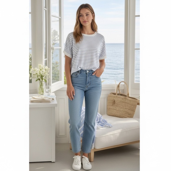White + Warren Blue & White Striped Linen Knit TopSize LShort Sleeve